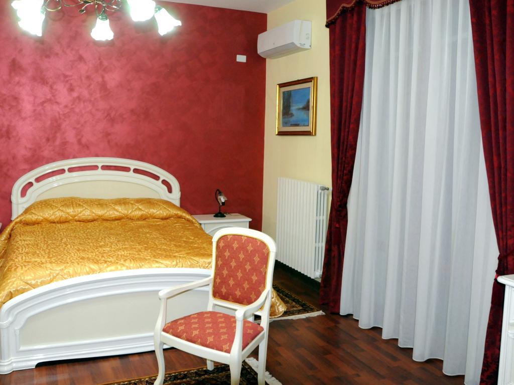 B&B Diamante Nissoria Cameră foto
